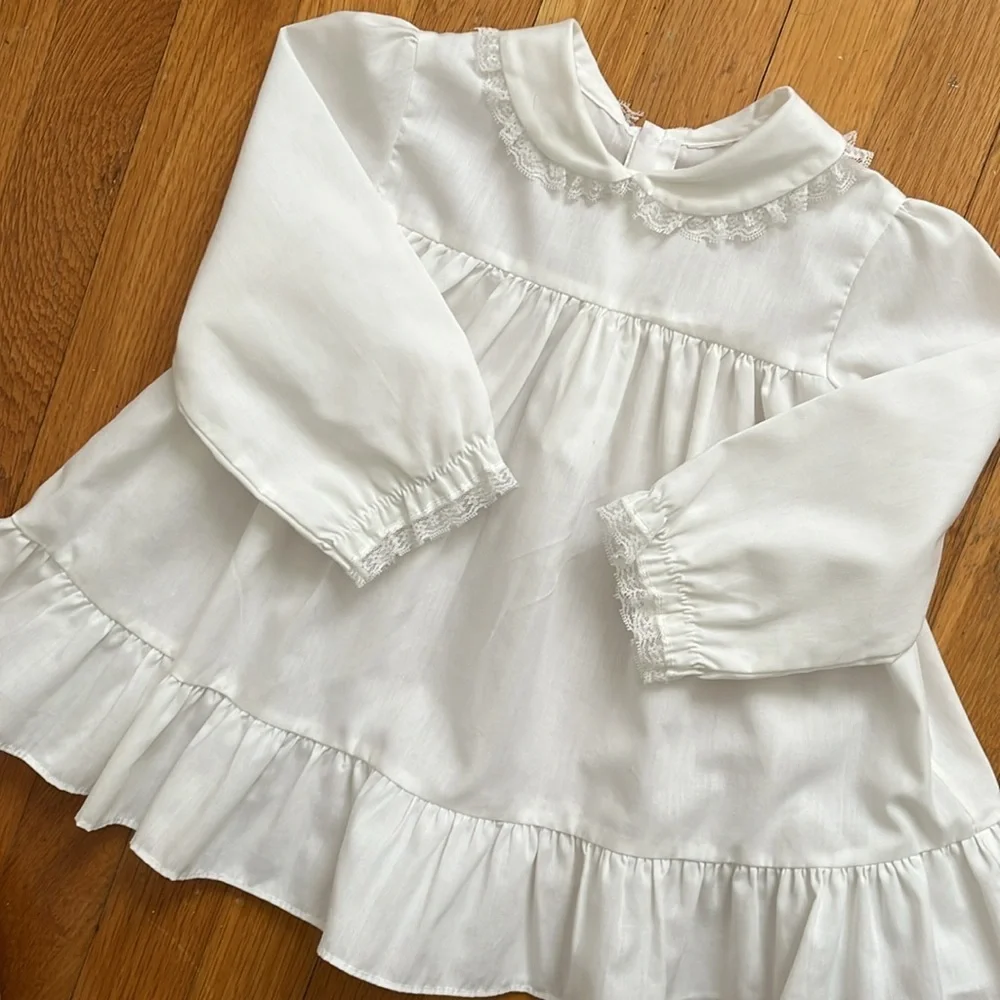 Vintage Child’s Lace Edged Collar Ruffle Hem White Holiday Blouse Top